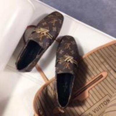 wholesale quality women's louis vuitton shoes model no. 470