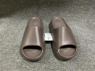 wholesale quality yeezy slide model no. 1