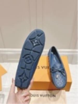 wholesale quality women's louis vuitton shoes model no. 490