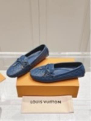 wholesale quality women's louis vuitton shoes model no. 490