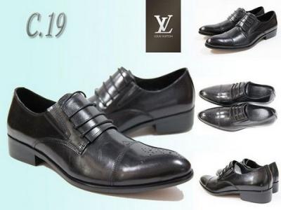 LOUIS VUITTON Shoes-211